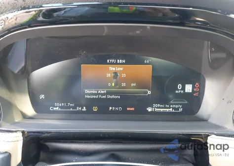 2022 Lincoln Corsair Reserve z USA, uszkodzony, nr VIN 5LMCJ2C92NUL32403